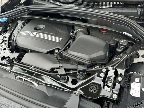 Certified 2025 BMW X1 xDrive28i image 15