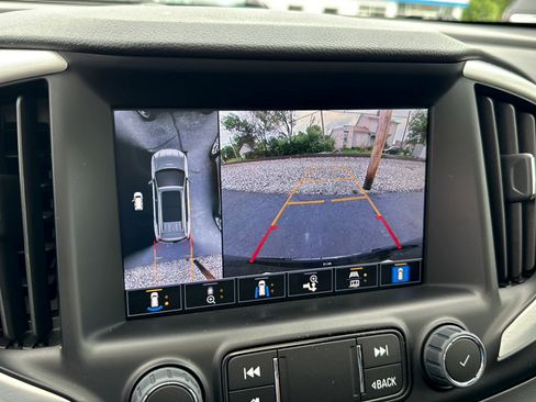 Used 2022 GMC Terrain SLT w/ Tech Package AWD/4WD image 20