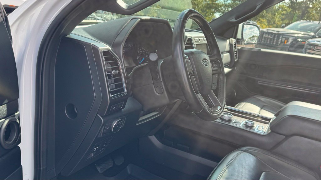 Used 2021 Ford Expedition Limited AWD/4WD image 26