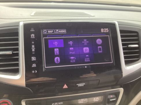 Used 2020 Honda Ridgeline RTL-E image 16