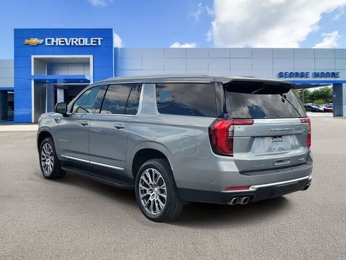 Certified 2025 GMC Yukon XL Denali AWD/4WD image 3