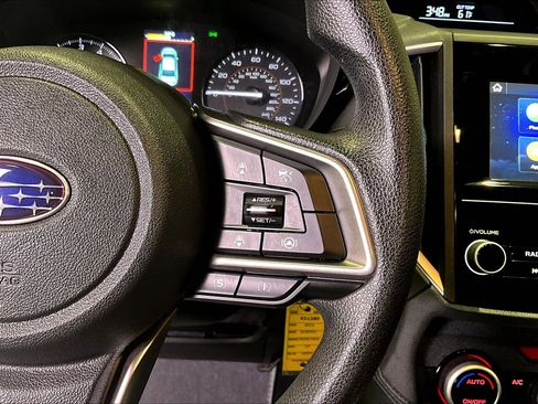 Used 2023 Subaru Crosstrek 2.0i image 12