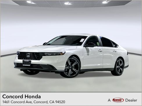 Used 2024 Honda Accord Sport image 1