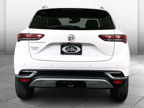 Used 2023 Buick Envision Essence image 3