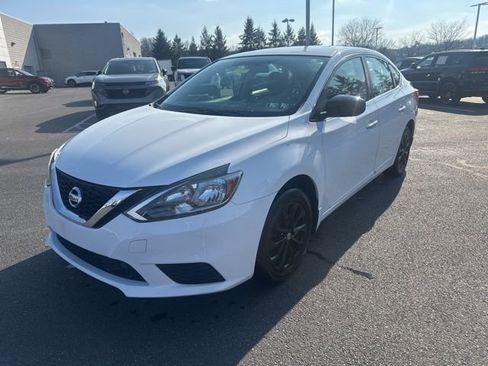 Used 2018 Nissan Sentra S w/ S Midnight Style Package image 3