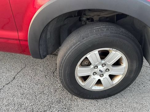 Used 2008 Ford Explorer Sport Trac XLT image 27