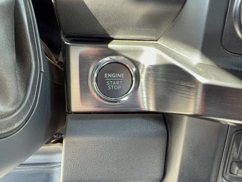 Certified 2024 Ford F350 Lariat w/ Lariat Ultimate Package AWD/4WD image 27