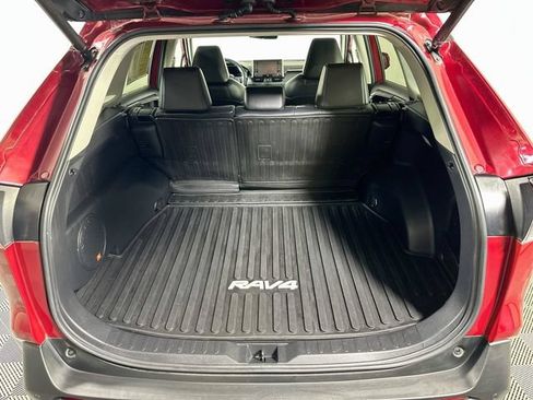 Used 2021 Toyota RAV4 Limited AWD/4WD image 33