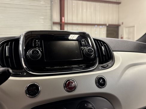 Used 2018 FIAT 500 e image 11