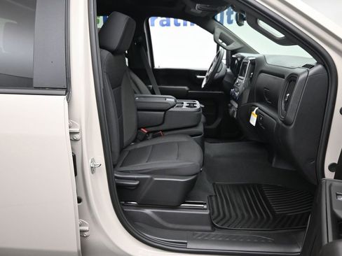 New 2026 Chevrolet Silverado 2500 Custom w/ Custom Value Package AWD/4WD image 9