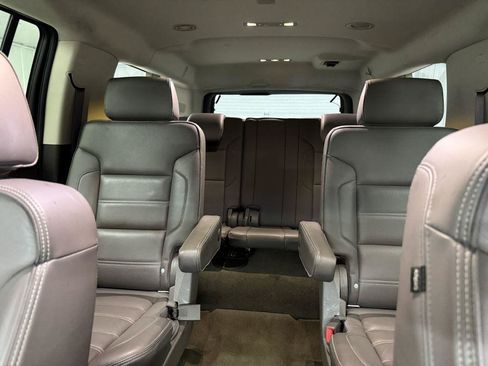 Used 2018 GMC Yukon XL Denali AWD/4WD image 14