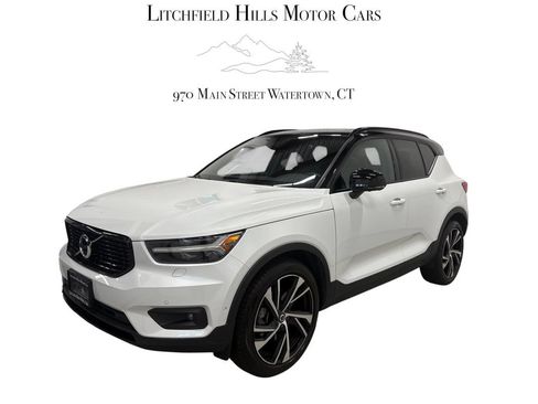 Used 2019 Volvo XC40 T5 R-Design AWD/4WD image 1