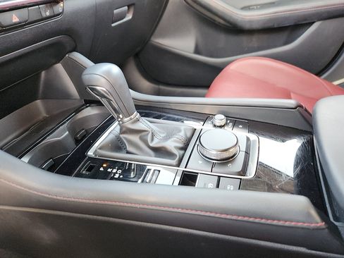 Used 2025 MAZDA MAZDA3 s image 20