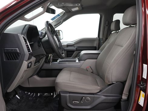 Used 2015 Ford F150 XLT w/ Equipment Group 302A Luxury AWD/4WD image 24