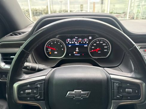 Used 2021 Chevrolet Tahoe Z71 w/ Z71 Off-Road Package AWD/4WD image 18