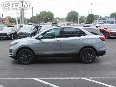 Used 2024 Chevrolet Equinox RS w/ RS Leather Package AWD/4WD image 7