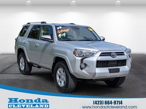 Used 2024 Toyota 4Runner SR5 Premium w/ Moonroof Package AWD/4WD image 1