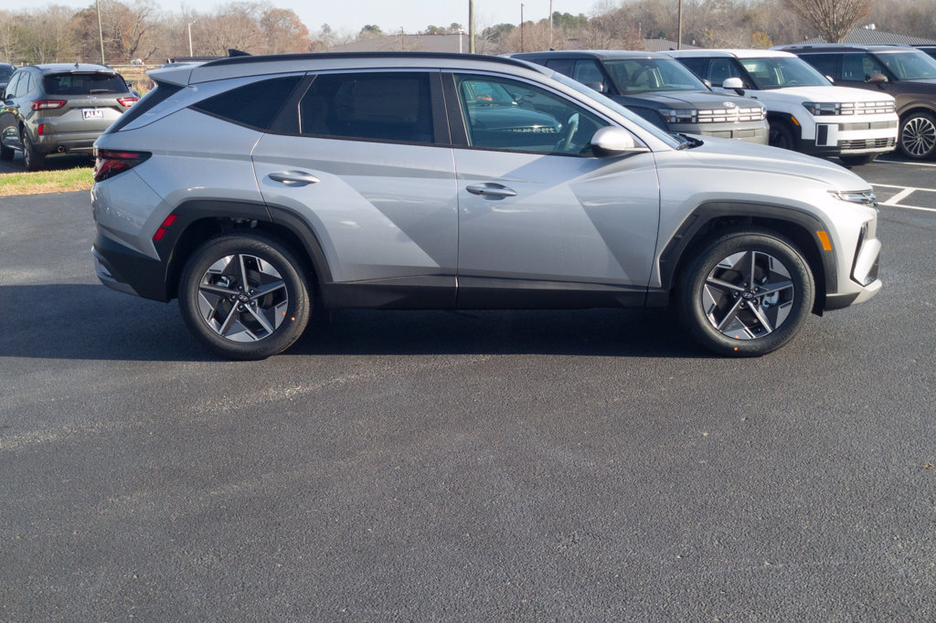 New 2026 Hyundai Tucson SEL Plus FWD image 4