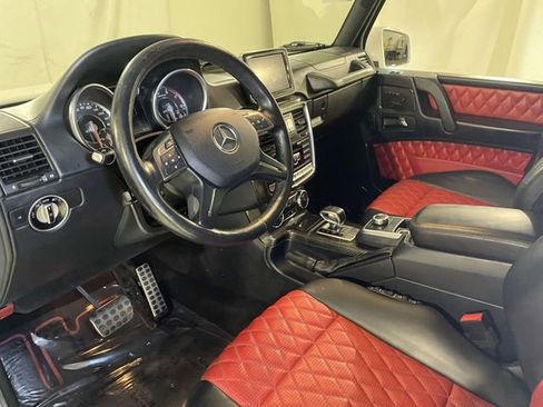 Used 2015 Mercedes-Benz G 63 AMG 4MATIC image 4