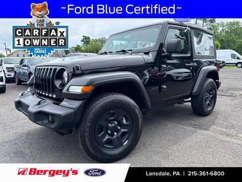 Used 2022 Jeep Wrangler Sport AWD/4WD image 1