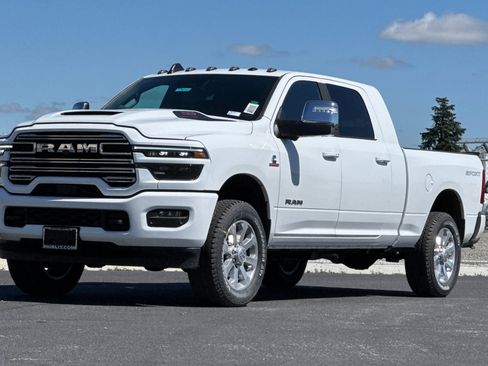 New 2026 RAM 3500 Laramie AWD/4WD image 7
