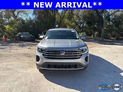 Used 2025 Volkswagen Atlas SE image 15