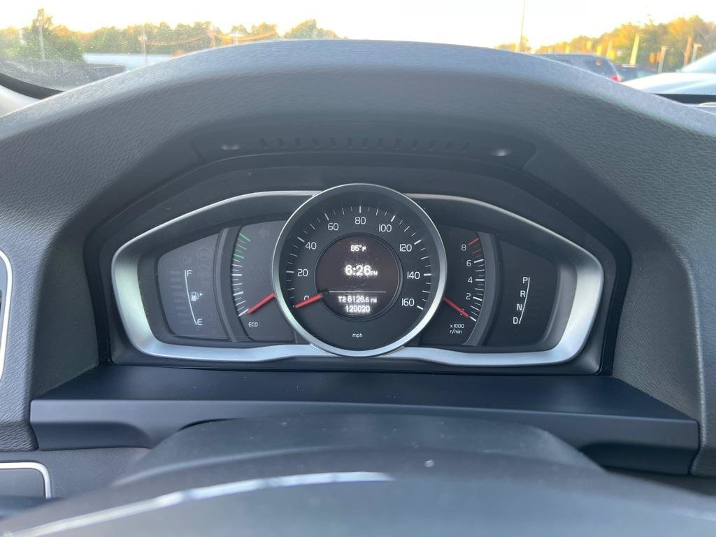 Used 2017 Volvo S60 T5 Dynamic AWD/4WD image 19