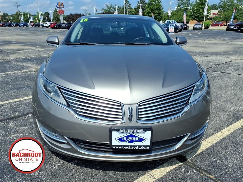 Used 2016 Lincoln MKZ w/ Equipment Group 300A Reserve FWD image 2
