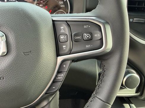 New 2026 RAM 1500 Big Horn AWD/4WD image 19