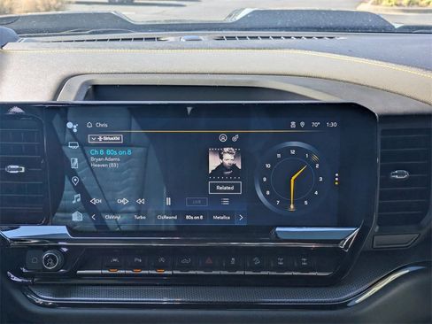 Used 2023 Chevrolet Silverado 1500 ZR2 w/ Technology Package image 17