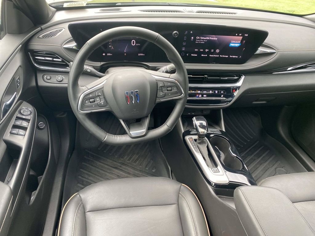 Used 2024 Buick Envista Avenir FWD image 16