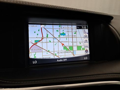 Used 2017 INFINITI QX30 Premium w/ Navigation Package image 16