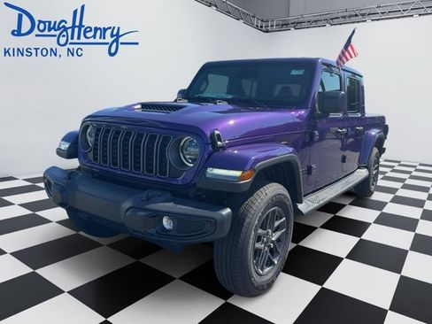 New 2026 Jeep Gladiator Sport AWD/4WD image 1