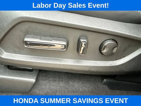 Used 2024 Honda Pilot EX-L image 23