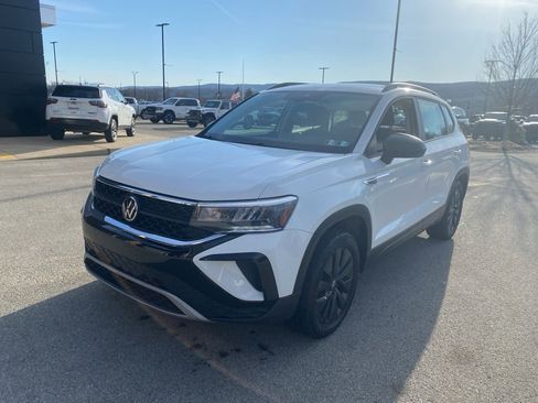 Used 2022 Volkswagen Taos S w/ IQ Drive S Package image 5