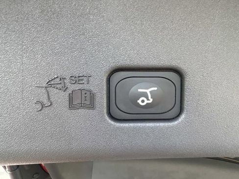 New 2026 Lincoln Nautilus Reserve w/ Jet Appearance Package image 13