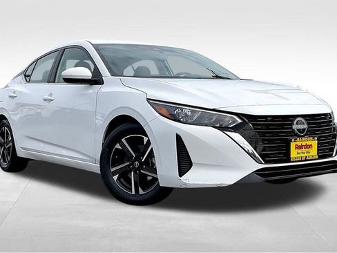 Used 2024 Nissan Sentra SV image 1