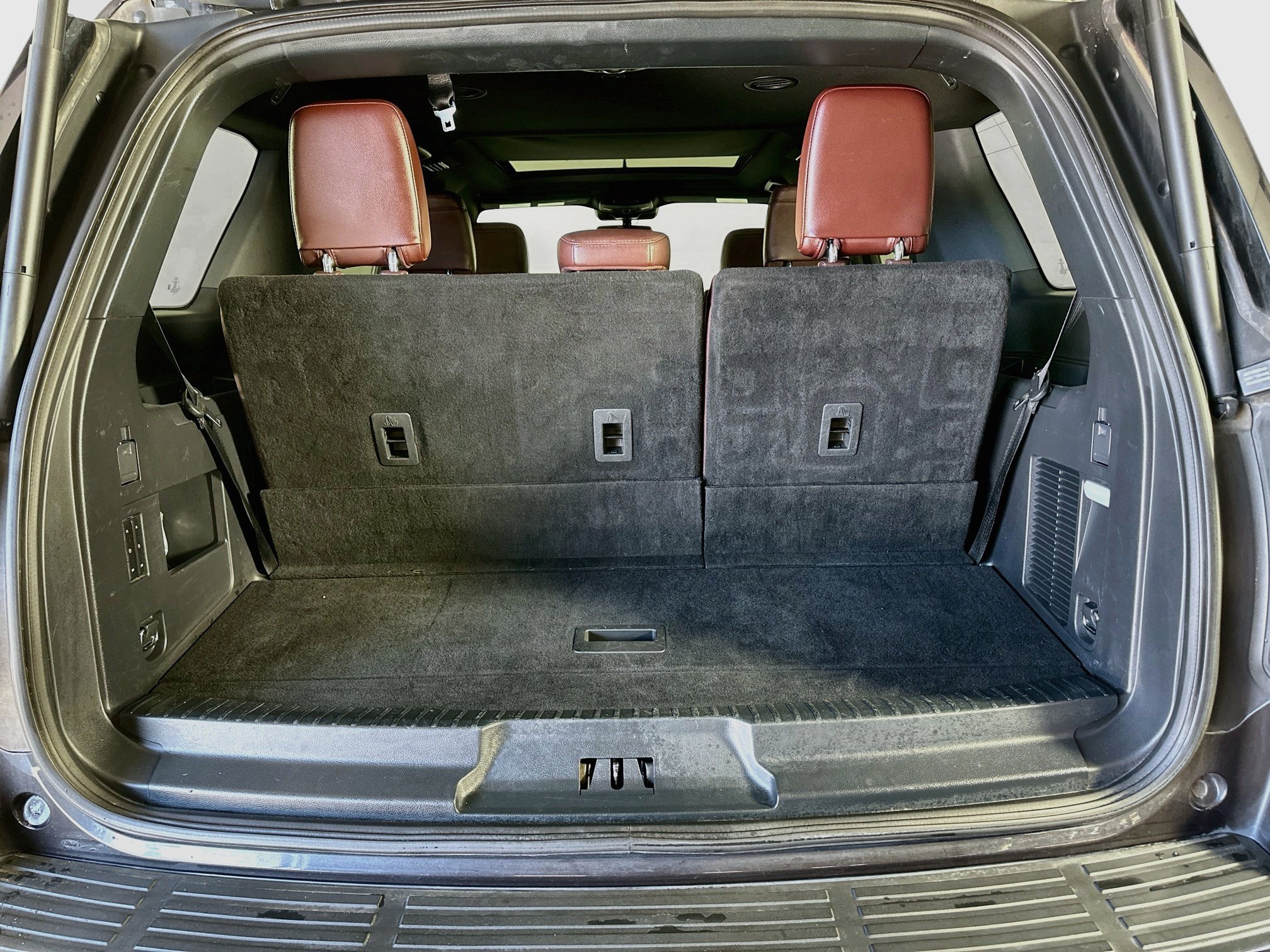Used 2024 Ford Expedition Limited RWD image 32