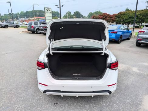 Used 2025 Nissan Sentra SV FWD image 27