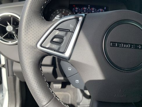 Certified 2020 Chevrolet Camaro SS image 18