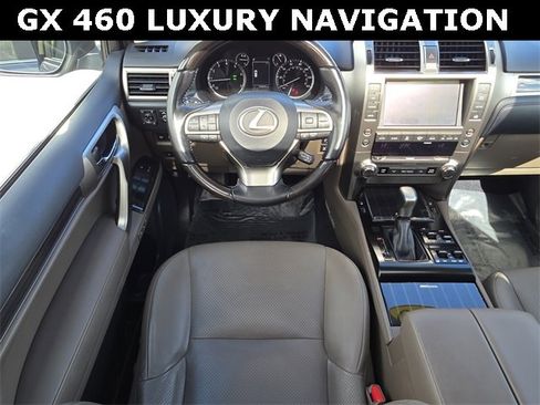 Used 2020 Lexus GX 460 Luxury image 23