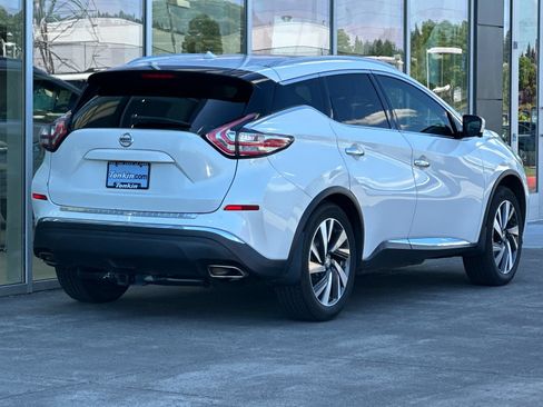 Used 2015 Nissan Murano Platinum w/ Platinum Technology Package FWD image 3