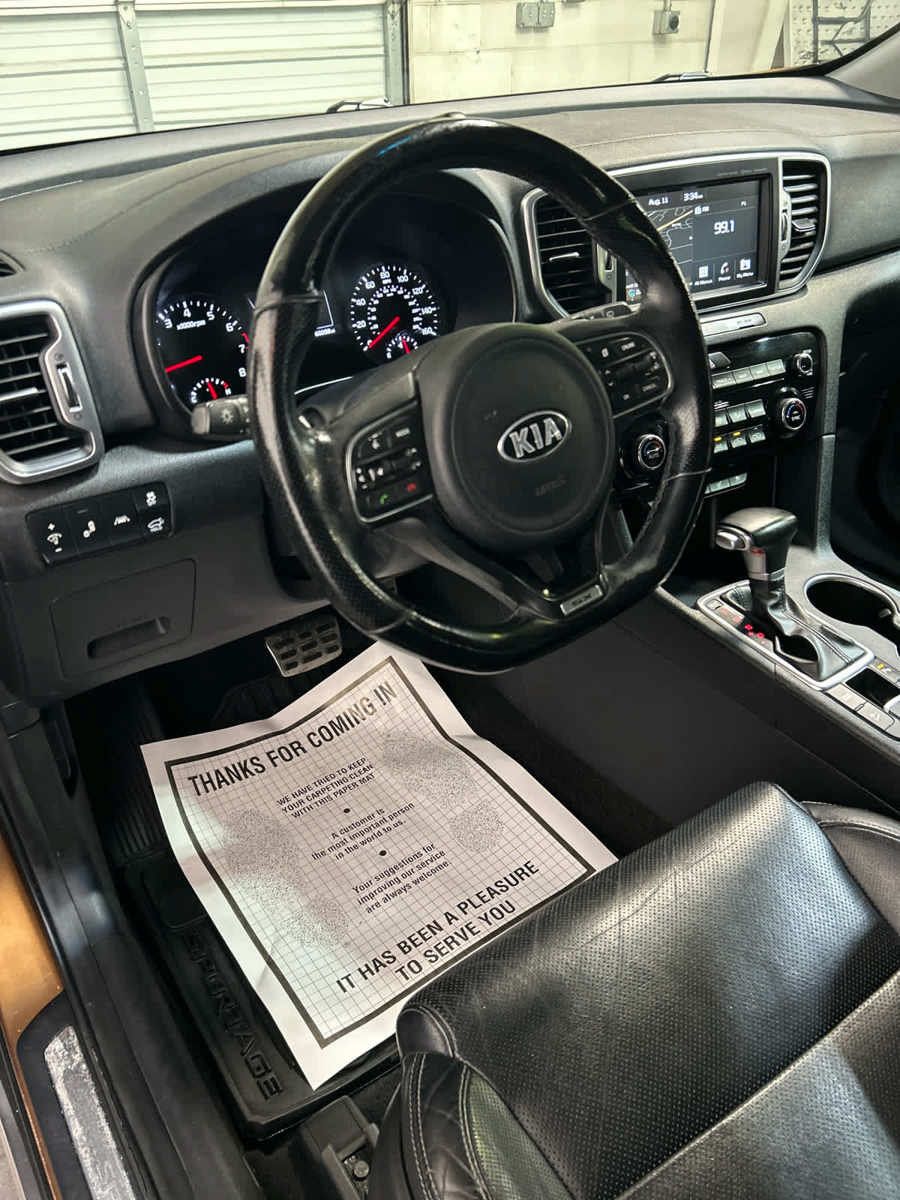 Used 2019 Kia Sportage SX FWD image 9