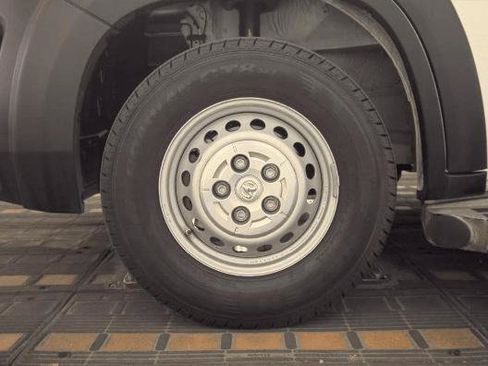 Used 2025 RAM ProMaster 2500 w/ U-Haul Equipment Group FWD image 19