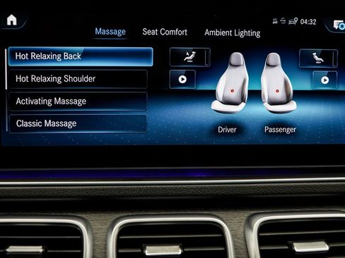 Used 2022 Mercedes-Benz GLS 580 4MATIC image 29