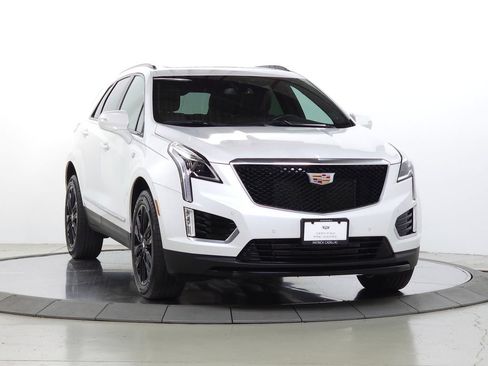 Certified 2024 Cadillac XT5 Sportv AWD/4WD image 10