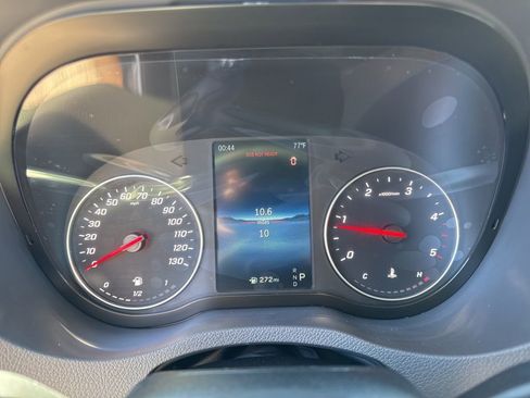 Used 2025 Mercedes-Benz Sprinter 2500 image 17