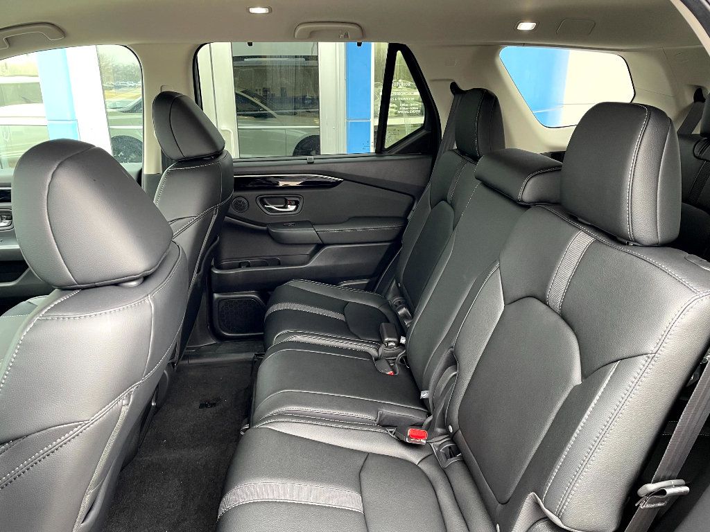 New 2026 Honda Pilot EX-L image 7
