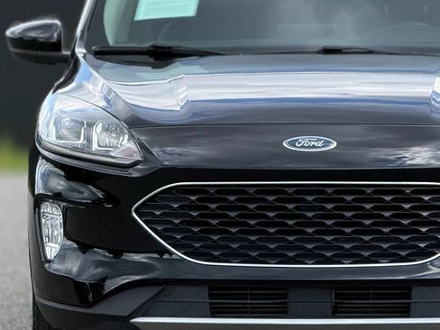 Used 2020 Ford Escape SEL FWD image 11