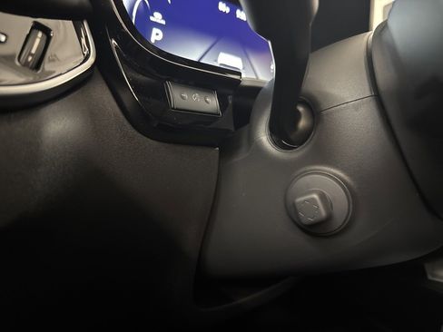 Certified 2025 INFINITI QX60 Luxe image 20